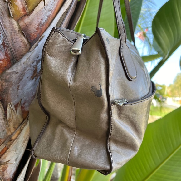 Hobo Leather Shoulder Bag Leather Classic Neutral Chic Everyday Preppy Style - Picture 8 of 11